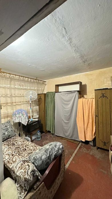 Продається 2 х кімнатна квартира в селі Красносілка