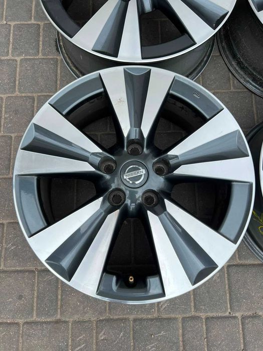 Felgi 17 5x114.3 Nissan Juke Qashqai X Trail Dacia Duster Renault Megane Kadjar ORYGINAŁ
