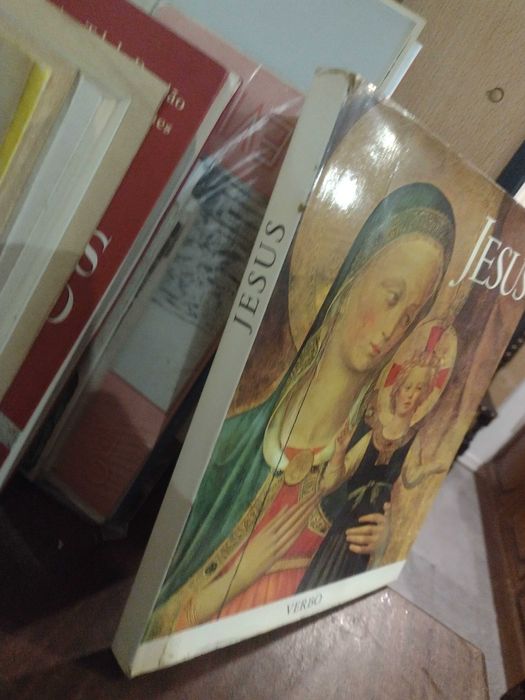 Jesus: A Sua vida, narrada pelos grandes artistas plásticos