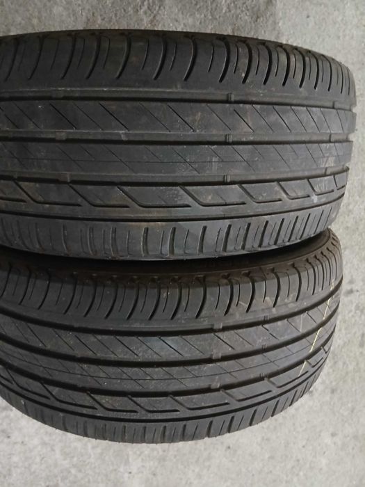 2 pneus 215/45R16 Bridgestone