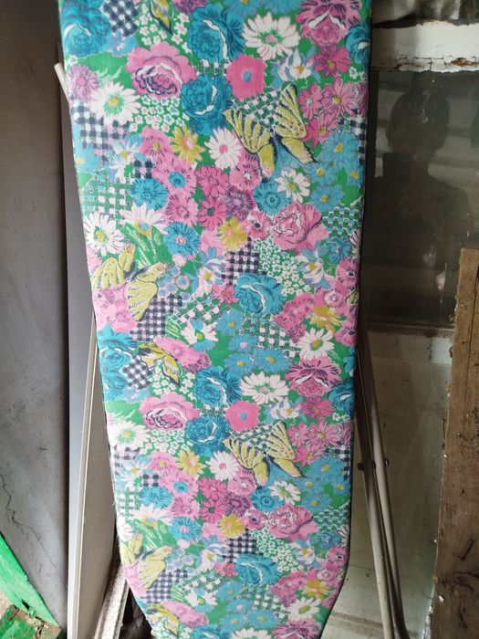 Продается гладильная доска.