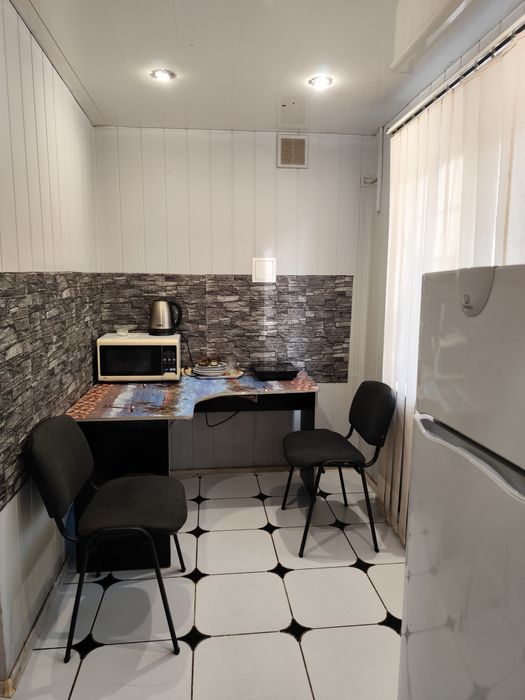 1 к Черемушки 7 больница чеки Каменское посуточно подобово тепло