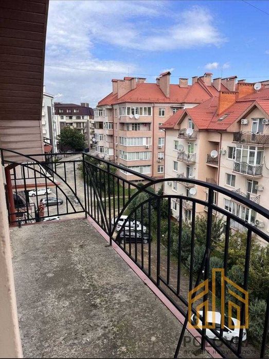 Продаж 4-кімнатної квартири, район Боздош