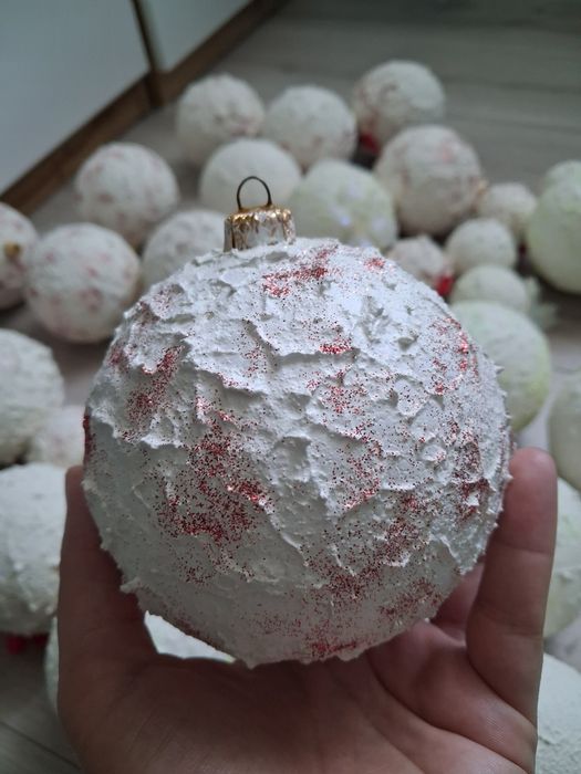 Komplet bombek śniegowych 42 sztuki