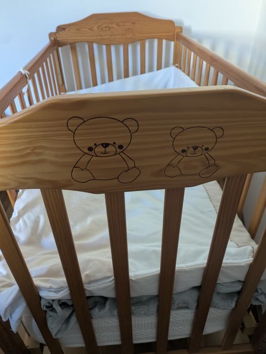 Berço cama bebe em muito bom estado