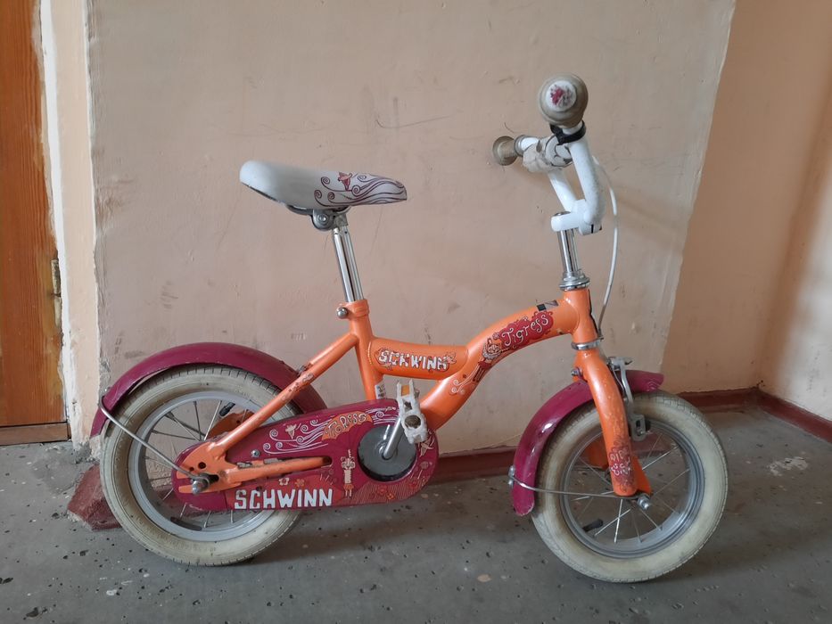 Велосипед с 2 лет. Schwinn 12. Американец