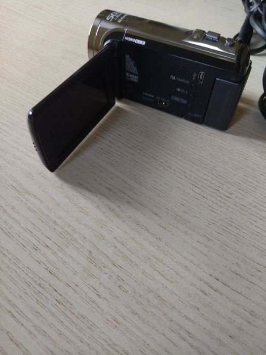 Відеокамериа Panasonic HC V500