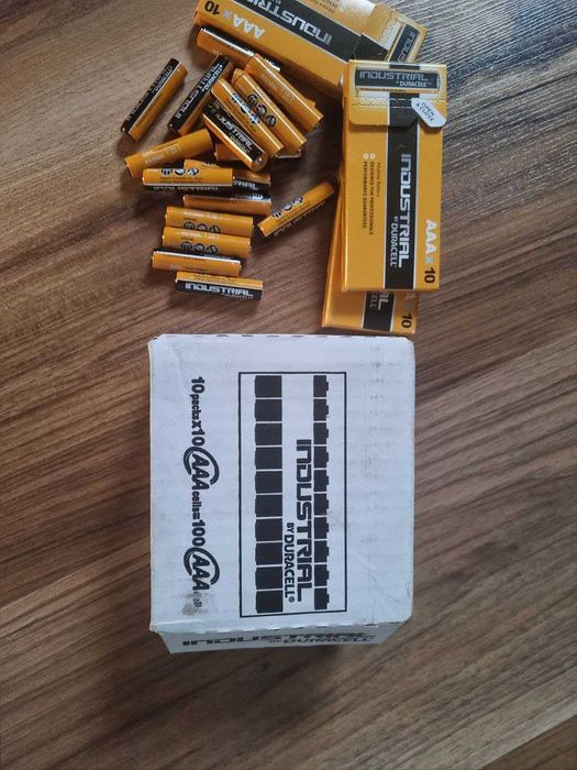 Батарейки Батарейка Duracell Industrial AAA