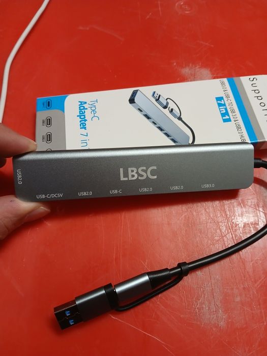 Adapter rozdzielacz 7w1