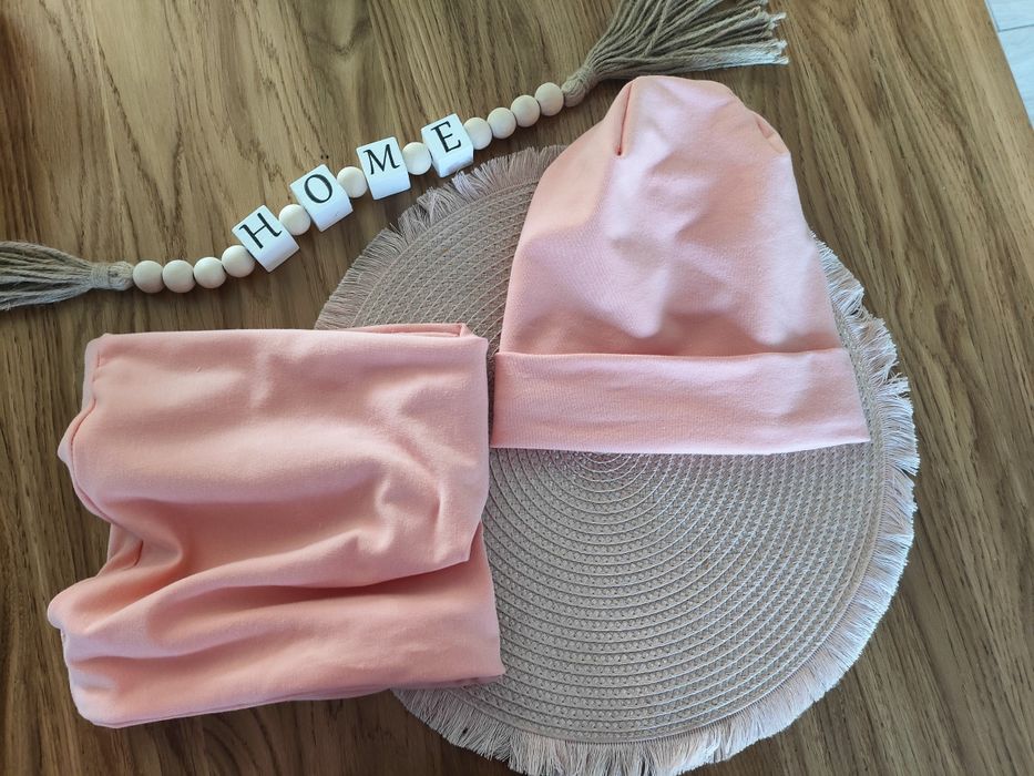 Komplet czapka i komin nowy