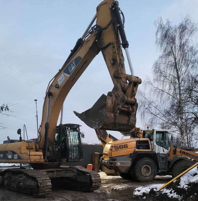 Usługi sprzętem budowlanym koparki ładowarki