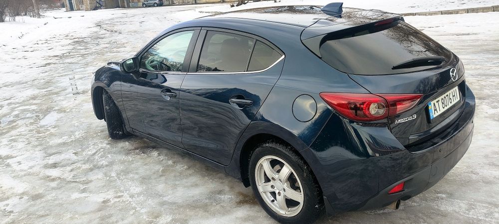 Продам  Mazda 3 2013 рік
