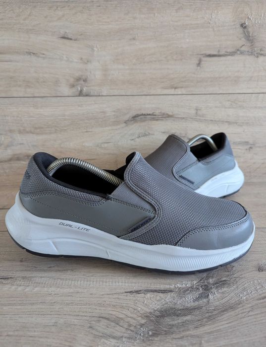 Кроссовки слипоны Skechers Equalizer 5.0 Persistable 42 р 27 см