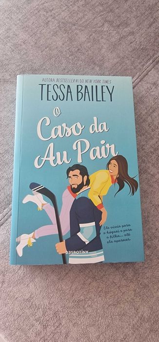 Livro com Edges - O caso da Au Pair