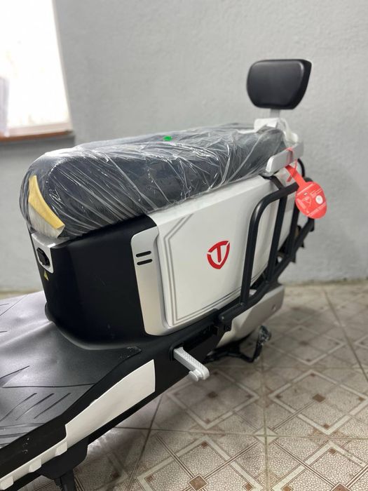 Електро скутер TailG (TLG) F72 96v52 ah з запасом ходу до 200 км