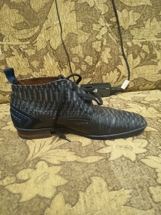 Продам кожаные туфли