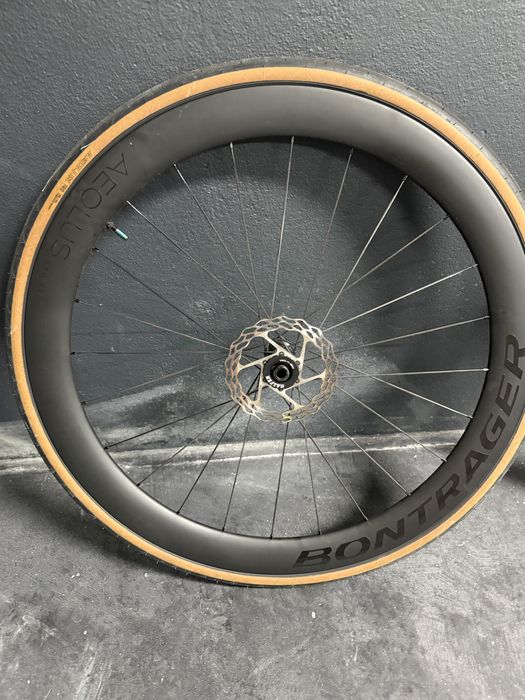Rodas Estrada Bontrager Pro 51 TLR Disc