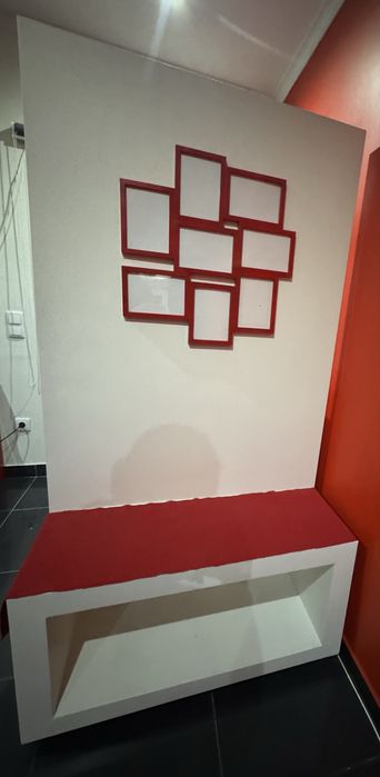 Movel entrada (cubos espelhos e cabides incluidos)