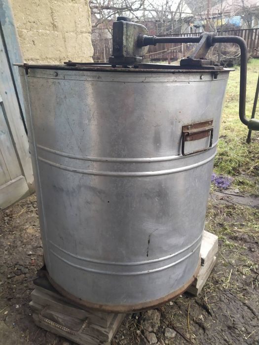 Пчеловодство. Баки.