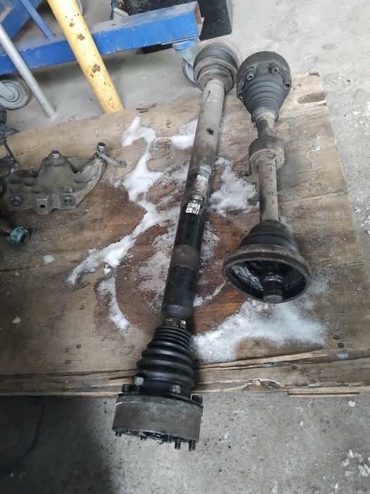 Полуосі (піввісь) VAG 1.9 tdi , Passat, Skoda і т.д