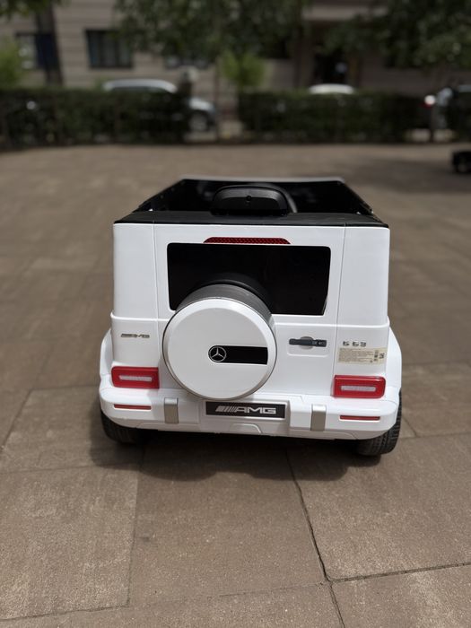 Дитячий електромобіль Mercedes G63 AMG