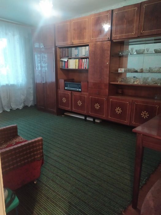 Продам квартиру в пгт. Замглай с городом и дачным участком!!!