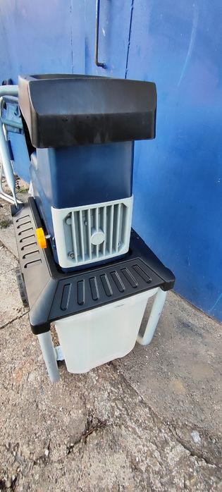 Садовий подрібнювач гілок MAC Atika 2500