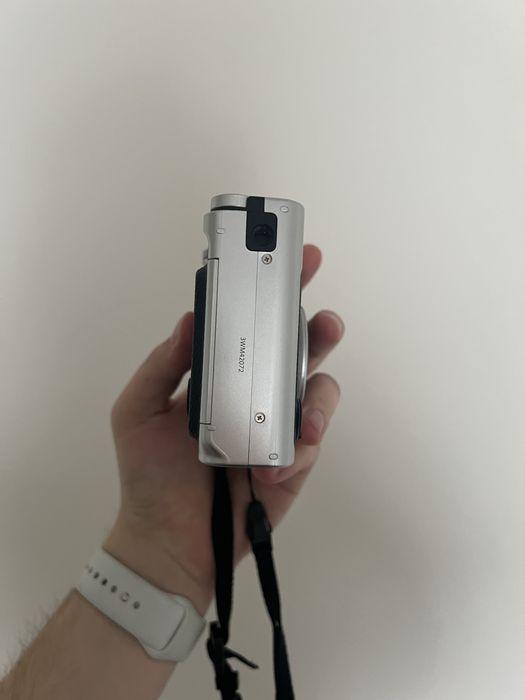 Фотоаппарат Fujifilm instax mini evo