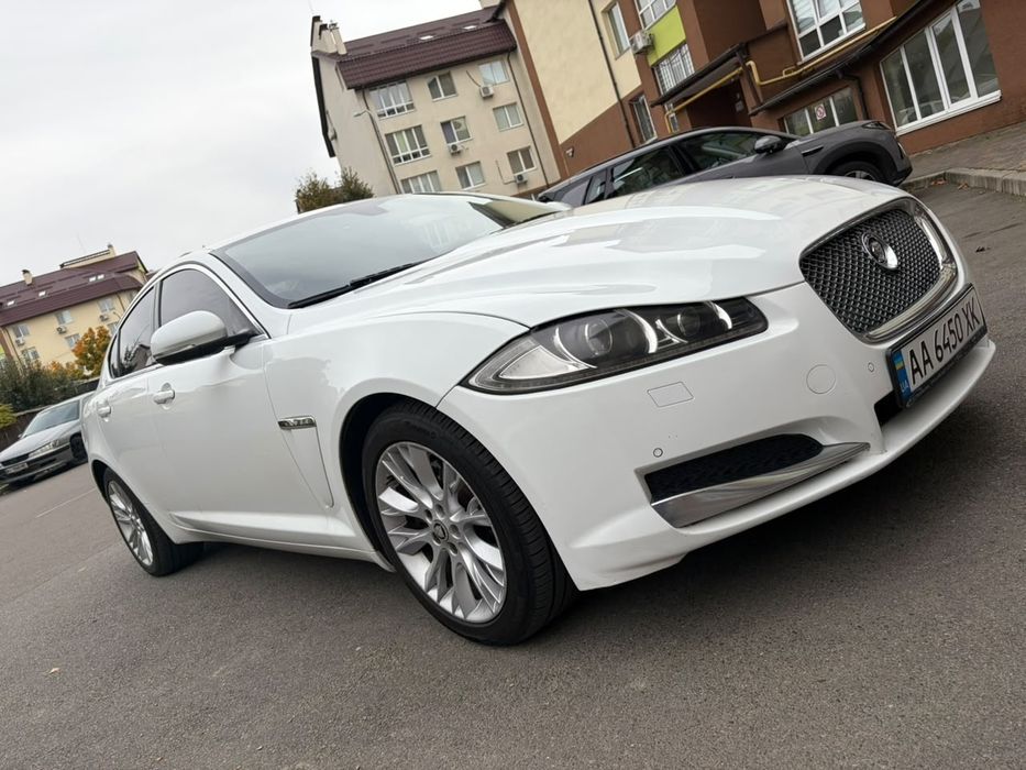 Продам JAGUAR XF 3.0
