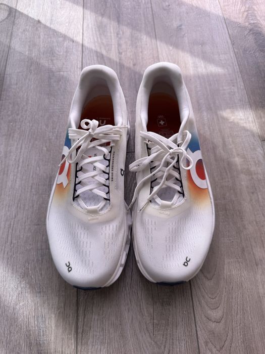On Running Cloudmonster 2 Swiss Olympic кросівки