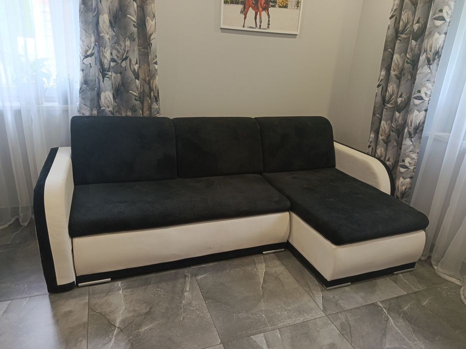 Narożnik z funkcją spania