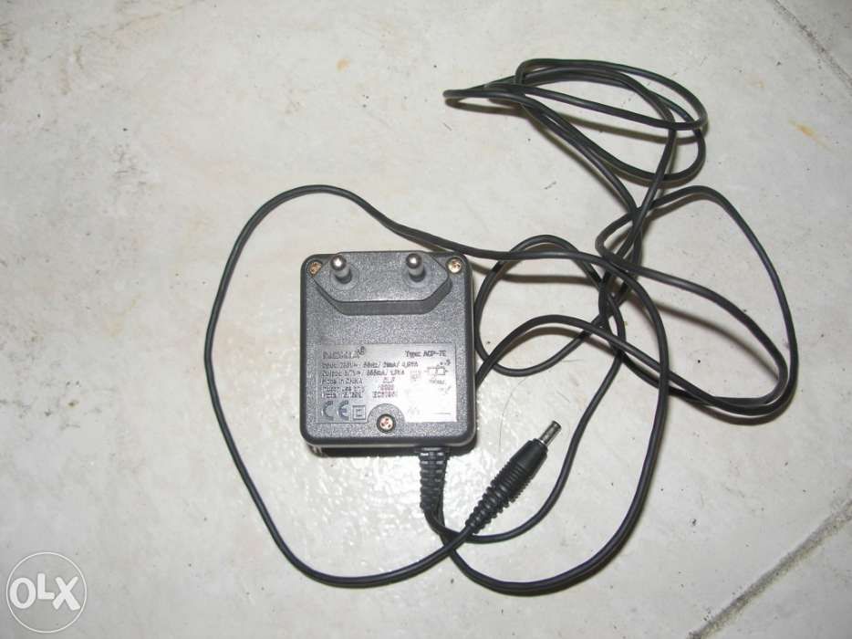 Carregador nokia ponta fina media