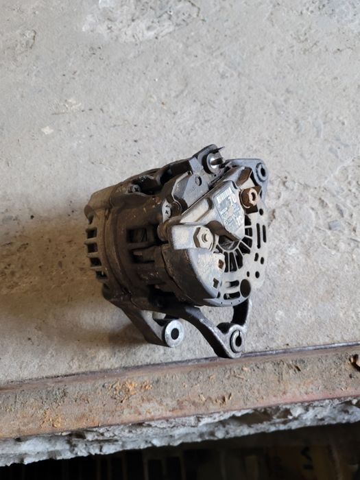 Генератор Opel Astra H Corsa Meriva 1.4 z14xep