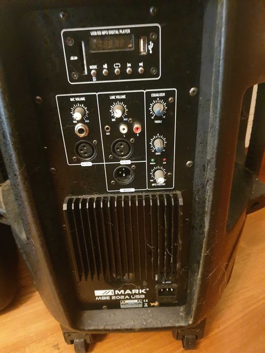 coluna de som amplificada com mp3
