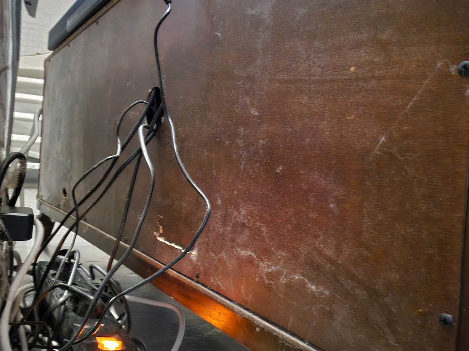 Duży stół, 4 krzesła + szafka pod telewizor