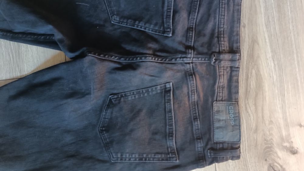 Spodnie jeans męskie 28/30 Cropp