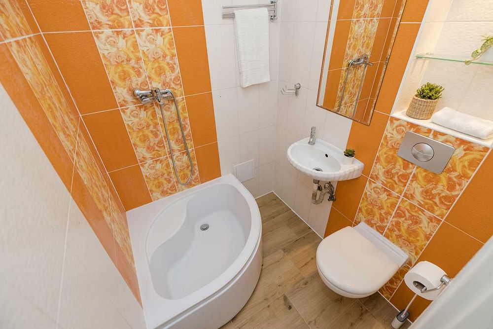 Pokój przy metrze –/Отличное место! Комната у метро!