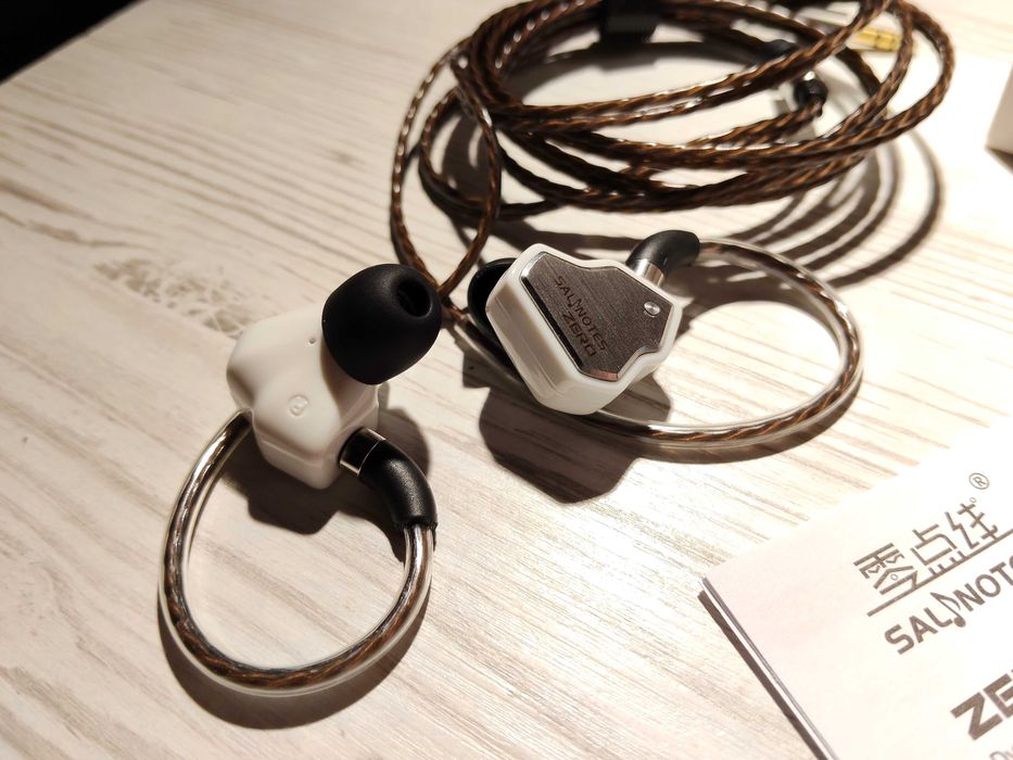 7Hz Salnotes Zero White – динамічні, дротові IEM's навушники