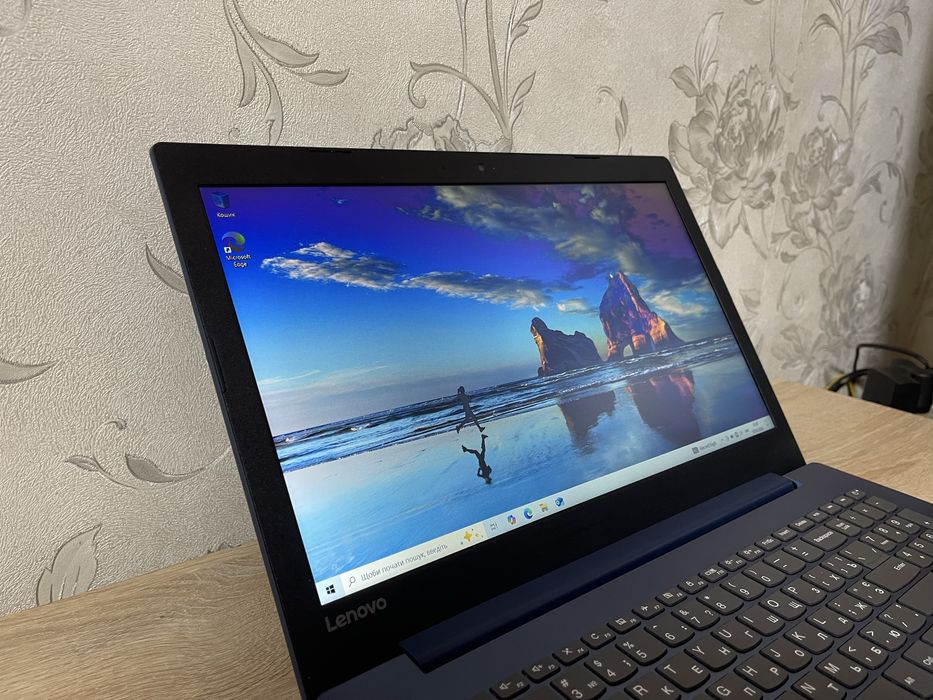 Lenovo Ideapad 330-15IGM / Pentium Silver N5000  / SSD