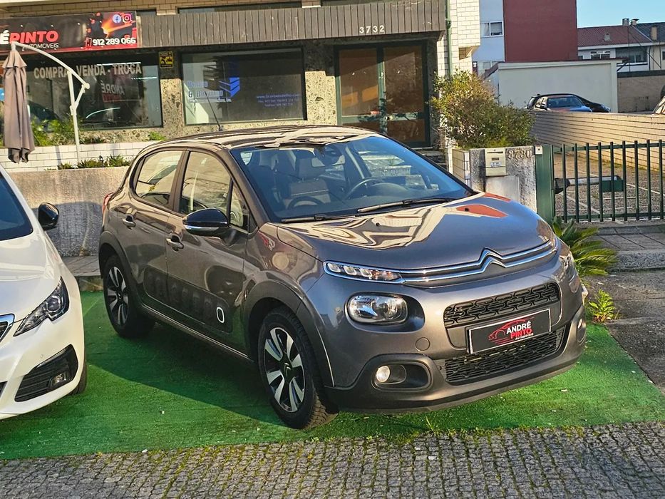 Citroën C3 Pure Tech S&S Live foto 2