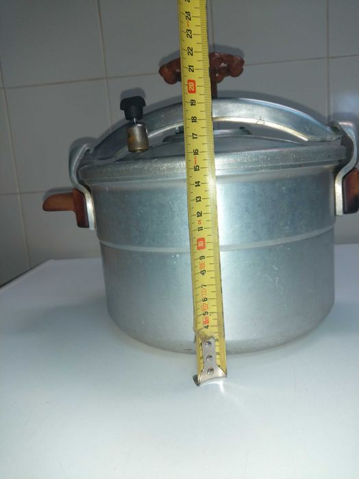 Panela pressão e panelas de aluminio