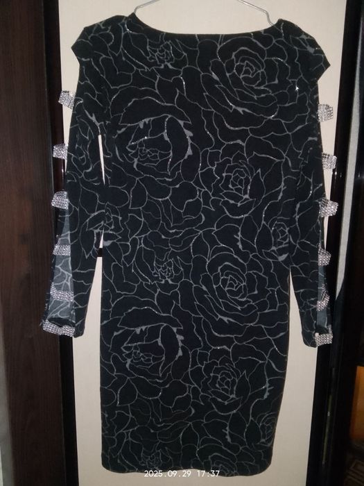 Сукня  44 розмір