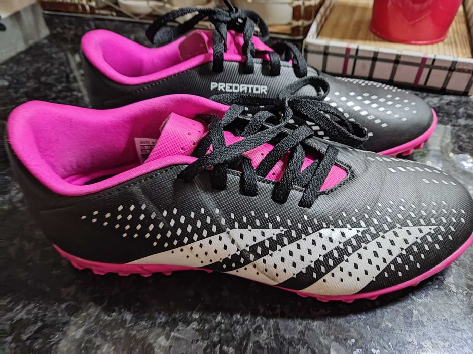 Adidas Predator futebol