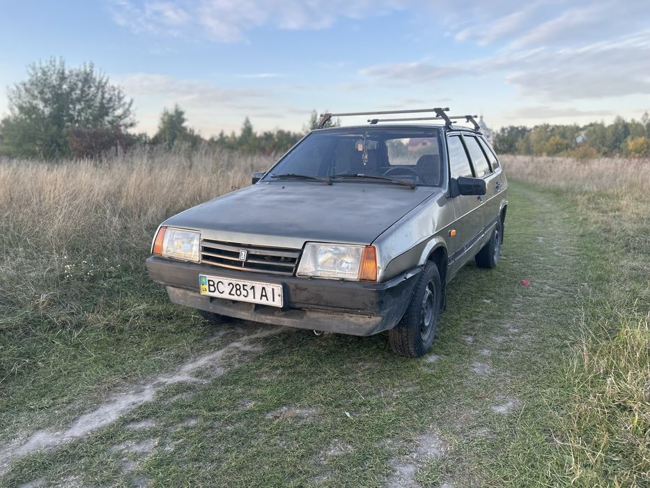 ВАЗ 2109 1.5  2001 рік  експортна