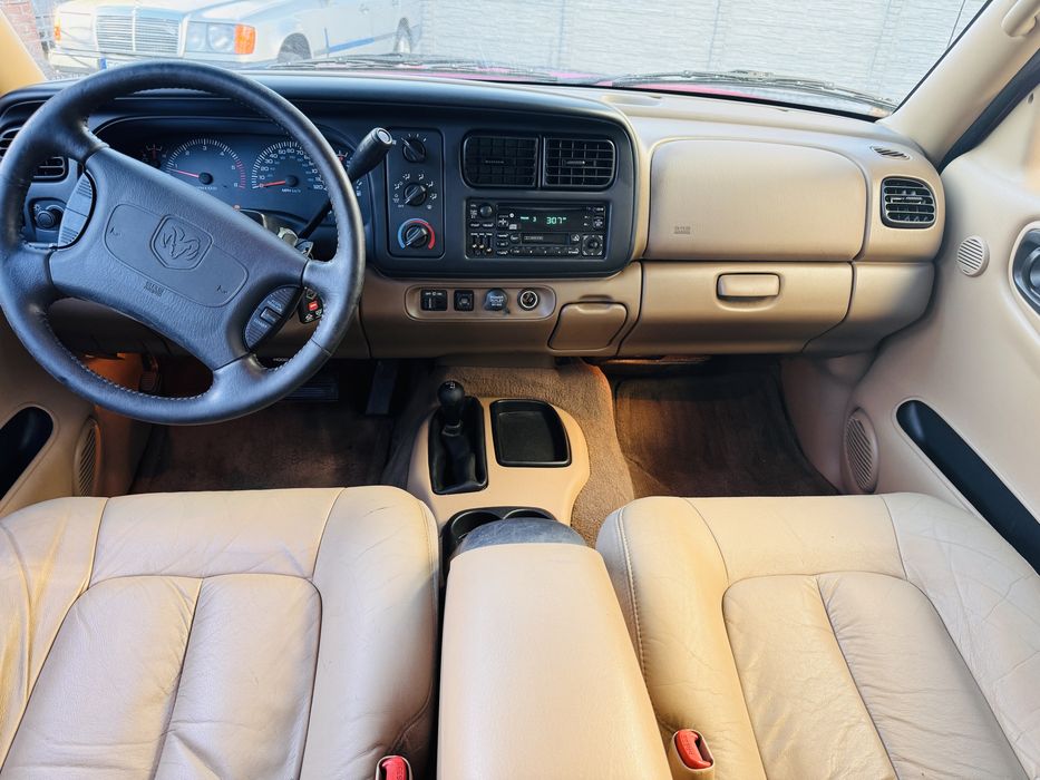 Dodge Durano 5.2 v8 daily  4x4 7 osobowy klasyk daily