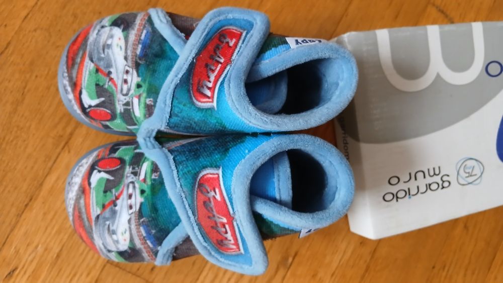 Дитячі хатні тапочки, тапочки у садочок