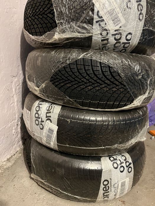 Opony całoroczne R15 nowe
