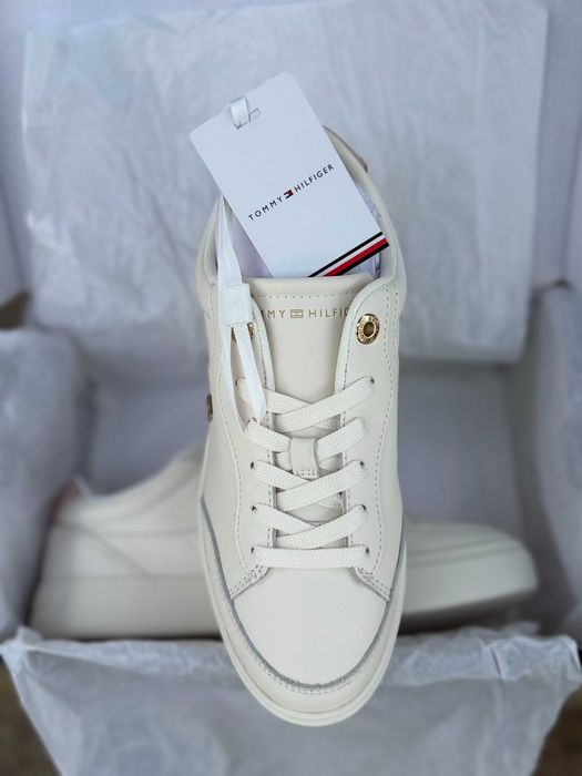 Жіночі шкіряні кросівки Tommy Hilfiger Оригінал