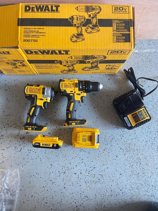 DeWalt  Aparafusadora  Impacto