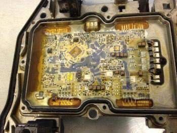 Ремонт та прошивка блокiв керування VW, Audi, Porsche, Bentley